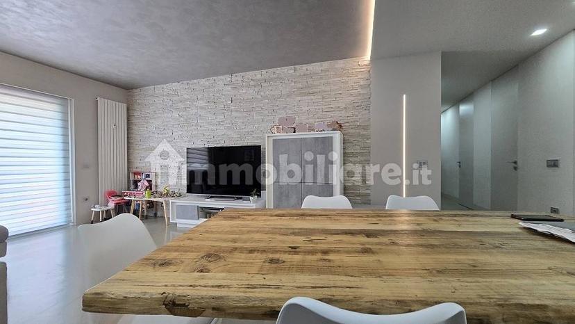 Trilocale via Chambery 125, Centro, Aosta — foto 11 di 30