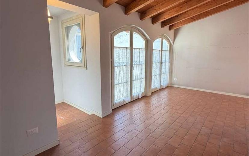 Trilocale ottimo stato, secondo piano, Centro Storico, Crema — foto 21 di 28