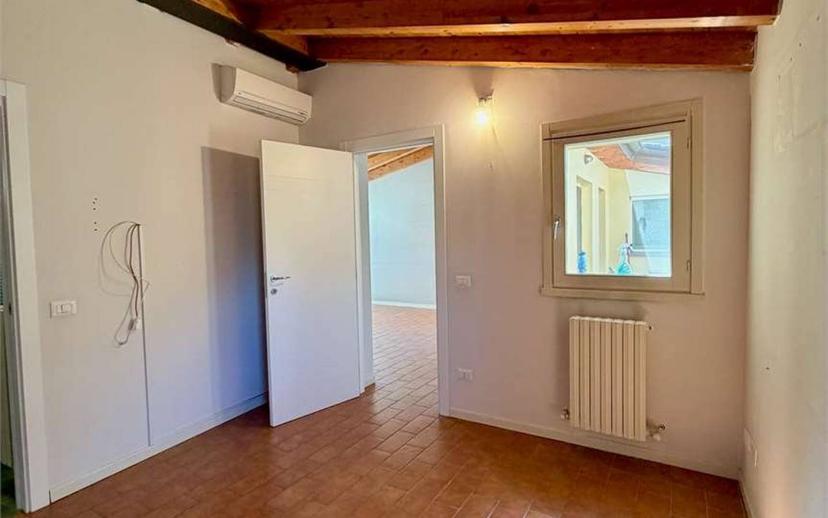 Trilocale ottimo stato, secondo piano, Centro Storico, Crema — foto 14 di 28