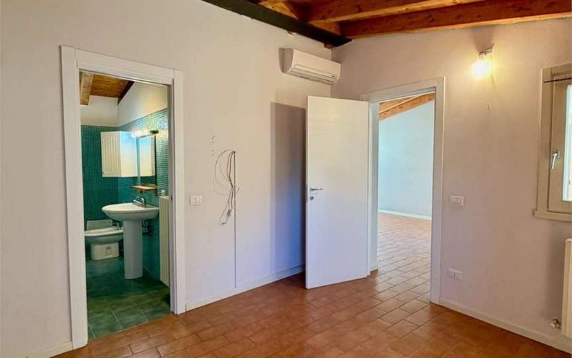Trilocale ottimo stato, secondo piano, Centro Storico, Crema — foto 11 di 28