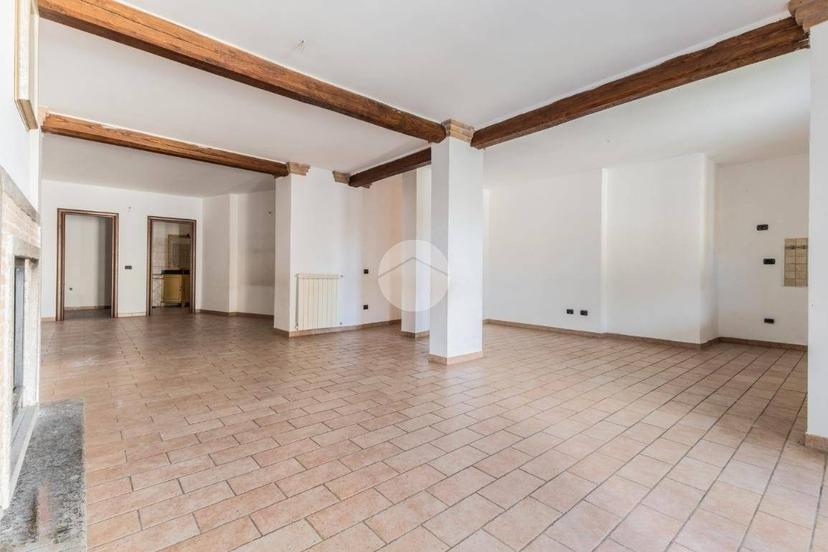 Trilocale via Giuseppe Belloni 32, Monterosi — foto 3 di 25