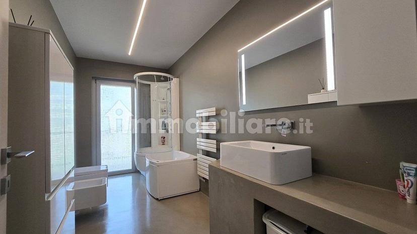 Trilocale via Chambery 125, Centro, Aosta — foto 9 di 30