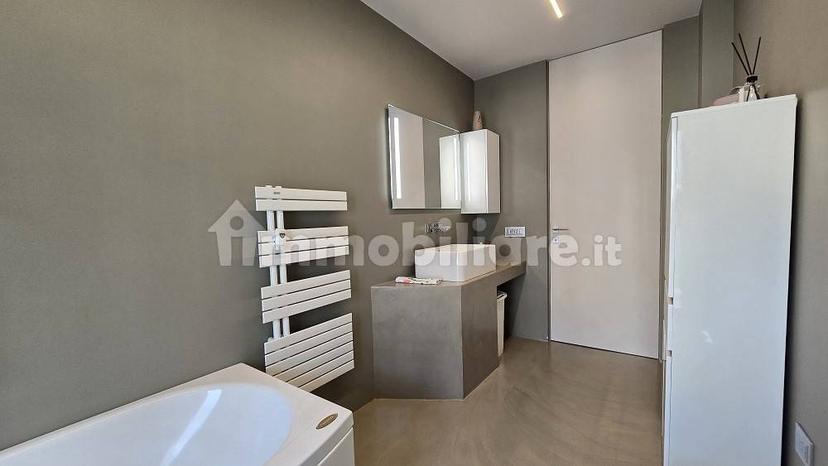 Trilocale via Chambery 125, Centro, Aosta — foto 5 di 30