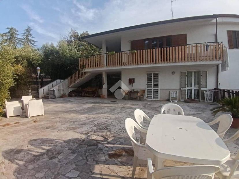 Villa unifamiliare via via delle more 9, Cassano delle Murge
