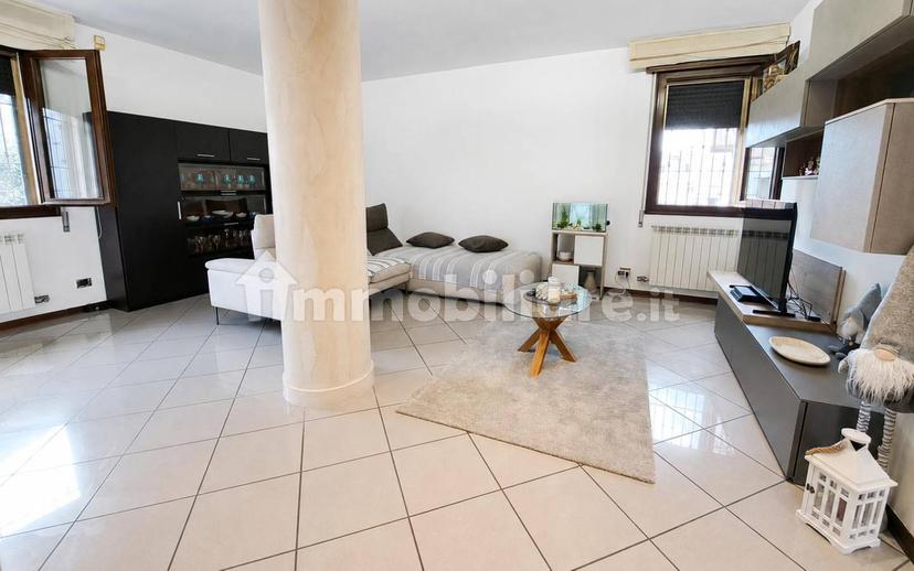 Villa unifamiliare piazza Madonna San Luca, Centro, Bosaro — foto 20 di 32