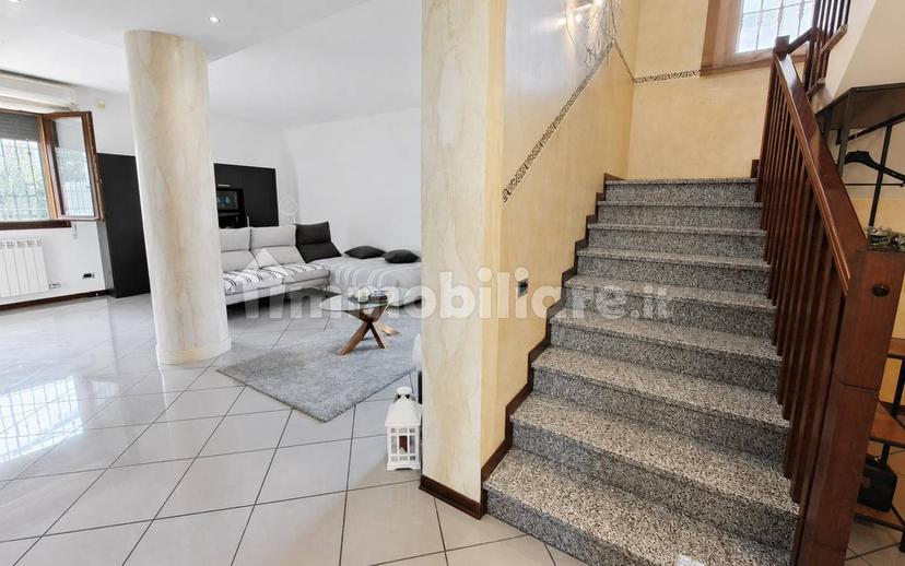 Villa unifamiliare piazza Madonna San Luca, Centro, Bosaro — foto 28 di 32