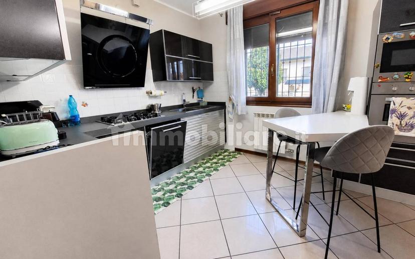 Villa unifamiliare piazza Madonna San Luca, Centro, Bosaro — foto 24 di 32