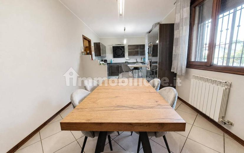 Villa unifamiliare piazza Madonna San Luca, Centro, Bosaro — foto 26 di 32