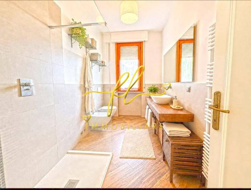 Appartamento buono stato, piano rialzato, Centro, Pomarance — foto 5 di 25