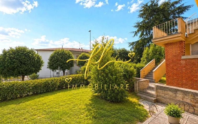 Appartamento buono stato, piano rialzato, Centro, Pomarance — foto 10 di 25