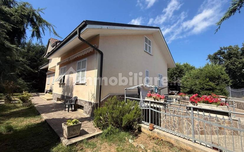 Villa bifamiliare via Vecchia di Plodio, Centro, Carcare — foto 48 di 58