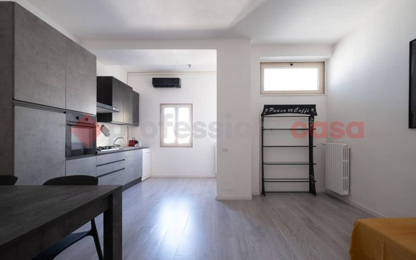 Trilocale via Cattaro, 13, Umbertina - Madonnella, Bari