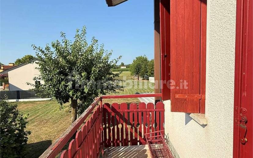 Terratetto unifamiliare 150 m², buono stato, Centro, Cappella Maggiore — foto 25 di 34