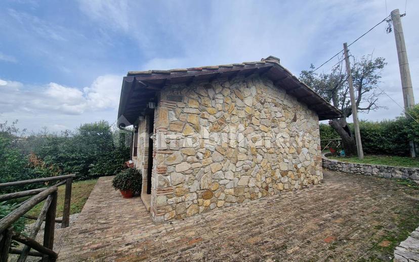Villa unifamiliare Strada del Fondo, Centro, Amelia — foto 8 di 22