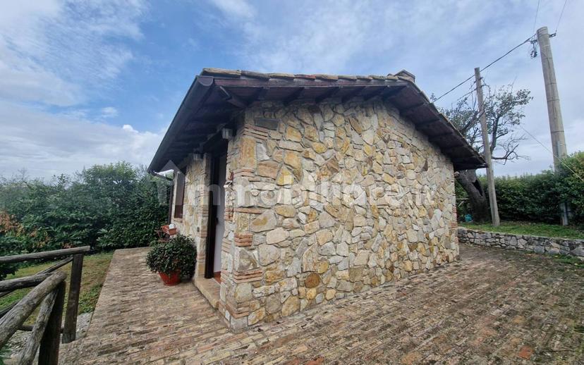 Villa unifamiliare Strada del Fondo, Centro, Amelia — foto 6 di 22