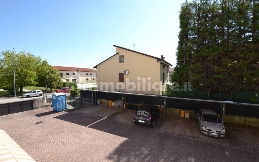 Bilocale via Benedetto Croce 3, Centro, Brugnera — foto 2 di 14