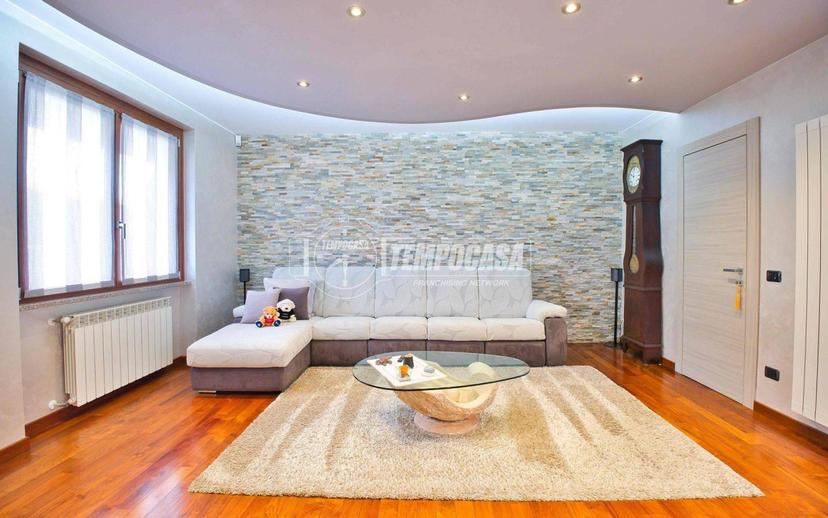 Villa a schiera 5 locali, ottimo stato, Galliate — foto 11 di 48