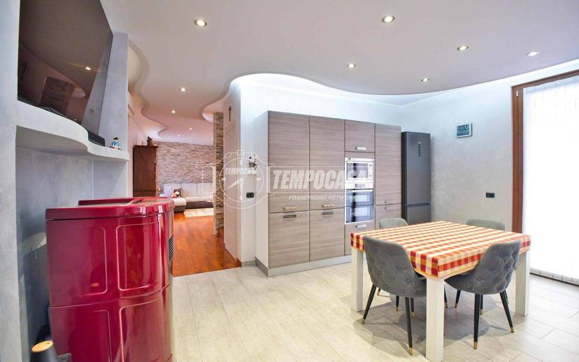 Villa a schiera 5 locali, ottimo stato, Galliate — foto 48 di 48