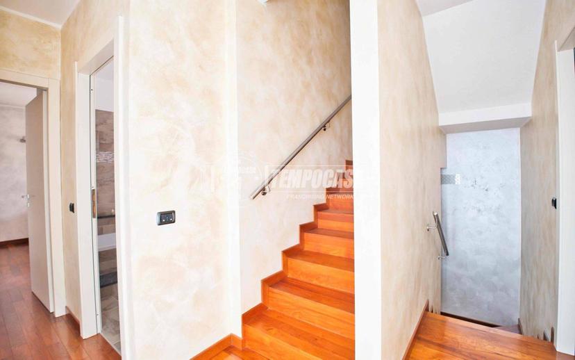 Villa a schiera 5 locali, ottimo stato, Galliate — foto 47 di 48