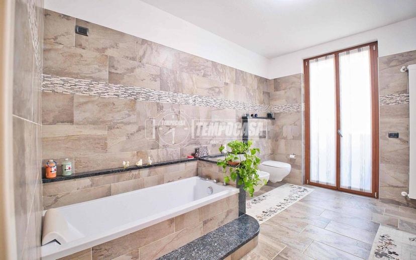 Villa a schiera 5 locali, ottimo stato, Galliate — foto 16 di 48