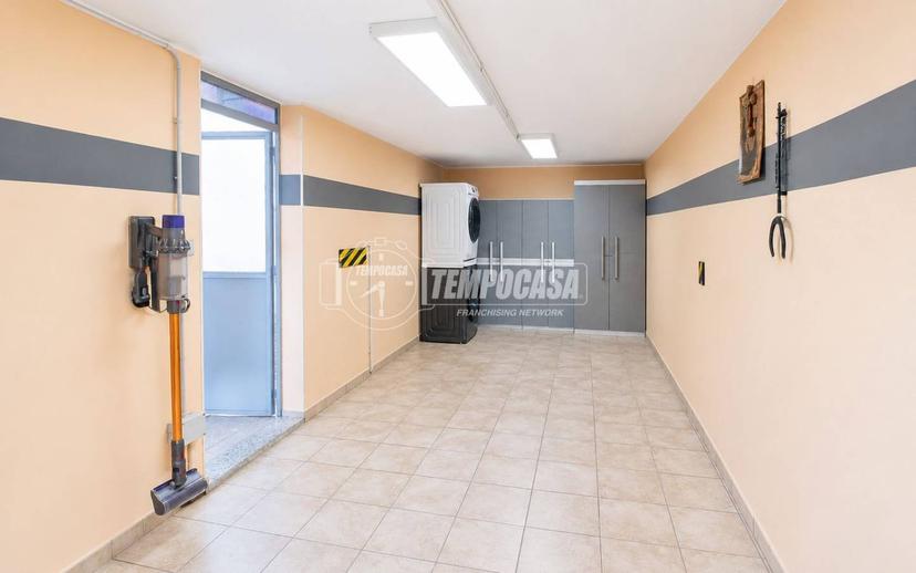 Villa a schiera 5 locali, ottimo stato, Galliate — foto 45 di 48