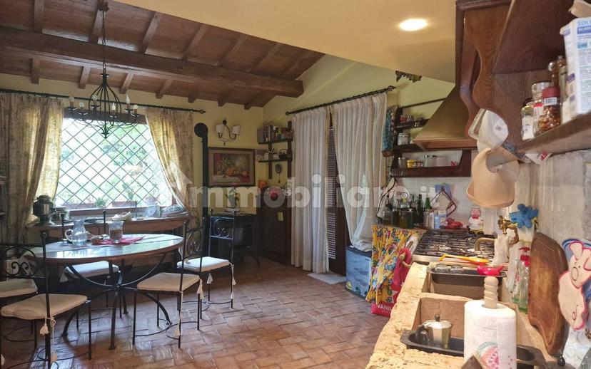 Stanza in affitto in appartamento Strada del Fondo, Amelia — foto 4 di 5