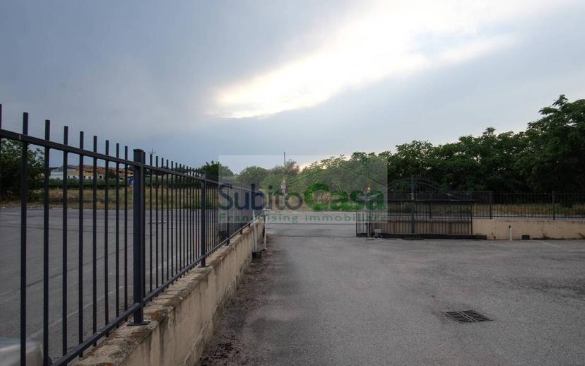 Quadrilocale viale San Vincenzo 51, Pianella — foto 15 di 41