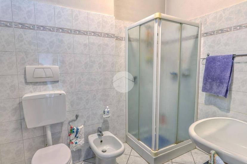 Quadrilocale piazza San Martino 5, Cimbro, Vergiate — foto 4 di 29