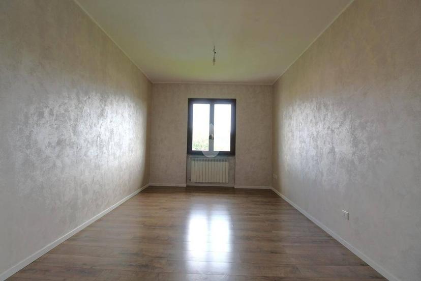 Bilocale via G. Garibaldi 31, Renate — foto 7 di 18