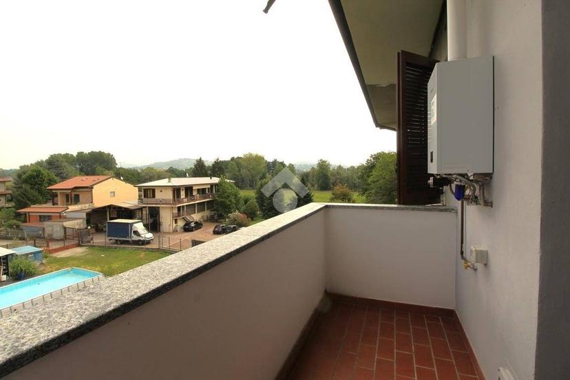 Bilocale via G. Garibaldi 31, Renate — foto 8 di 18