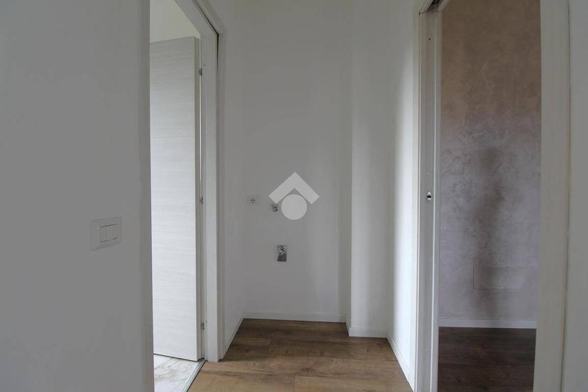 Bilocale via G. Garibaldi 31, Renate — foto 11 di 18