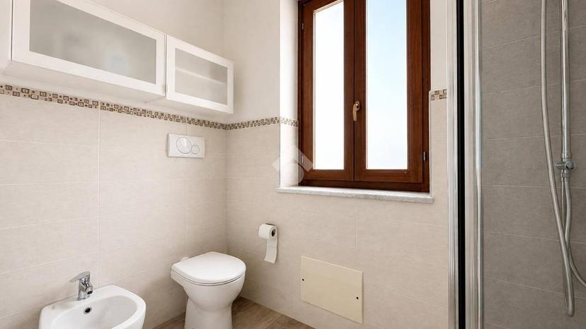 Bilocale via Giovanni Spadoni 12, Centro, Santo Stefano di Magra — foto 4 di 9