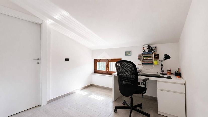 Bilocale via Giovanni Spadoni 12, Centro, Santo Stefano di Magra — foto 6 di 9