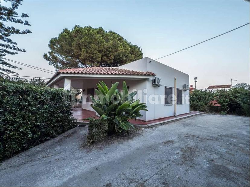 Villa unifamiliare via Magellano, Punta Milocca - Fanusa Mare, Siracusa — foto 2 di 17