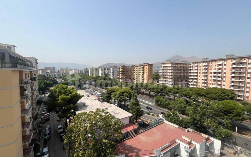 Stanza singola piazzale Giotto, Palermo — foto 3 di 13
