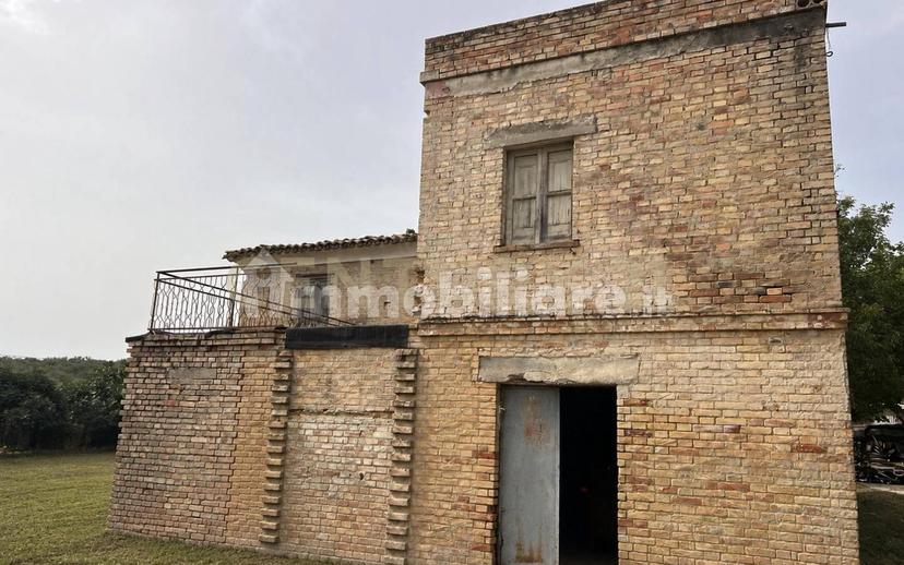 Casale Contrada Scannella Inferiore snc, Loreto Aprutino — foto 27 di 75