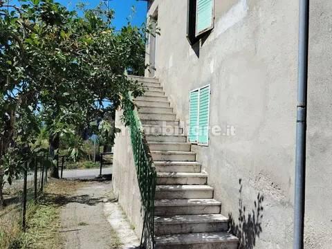 Villa unifamiliare Rocca Santa Maria, Rocca Santa Maria — foto 38 di 40