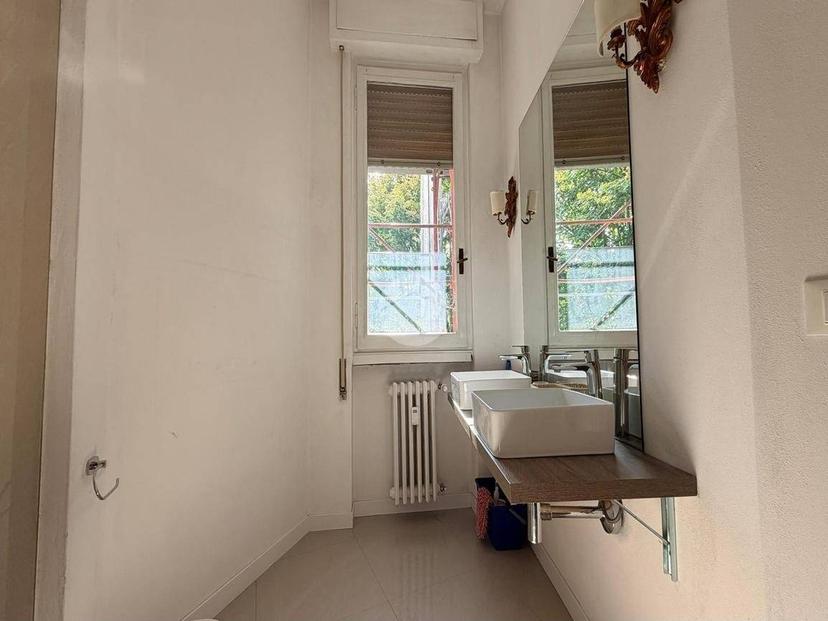 Bilocale viale della repubblica 4, Centro Storico, Voghera
