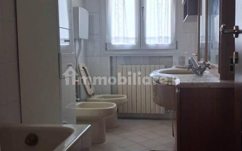 Villa unifamiliare via Giuseppe Di Vittorio 51, Centro, Nonantola — foto 2 di 68