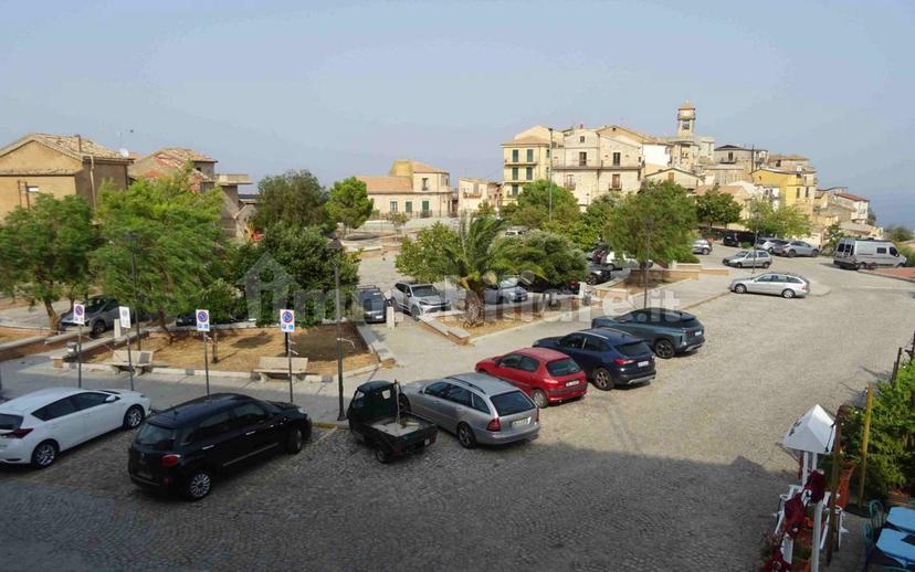 Trilocale via Castello 6, Centro, Badolato — foto 3 di 23