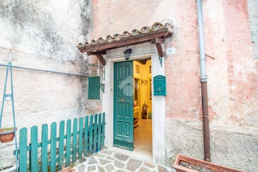 Quadrilocale via Cerenaro 17, Rieti — foto 9 di 17