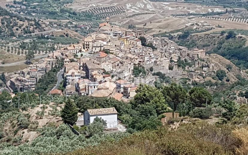 Trilocale via Castello 6, Centro, Badolato — foto 18 di 23