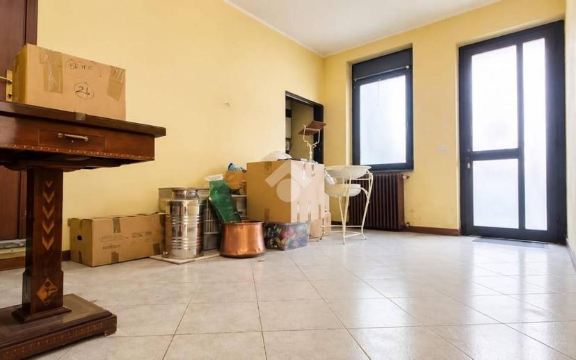 Rustico via IV Novembre 14, Centro, Castelleone — foto 5 di 10