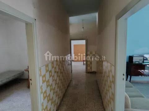 Villa unifamiliare Rocca Santa Maria, Rocca Santa Maria — foto 4 di 40