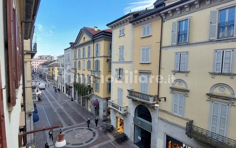 Trilocale via Zanata 1, Centro Storico, Monza — foto 9 di 13