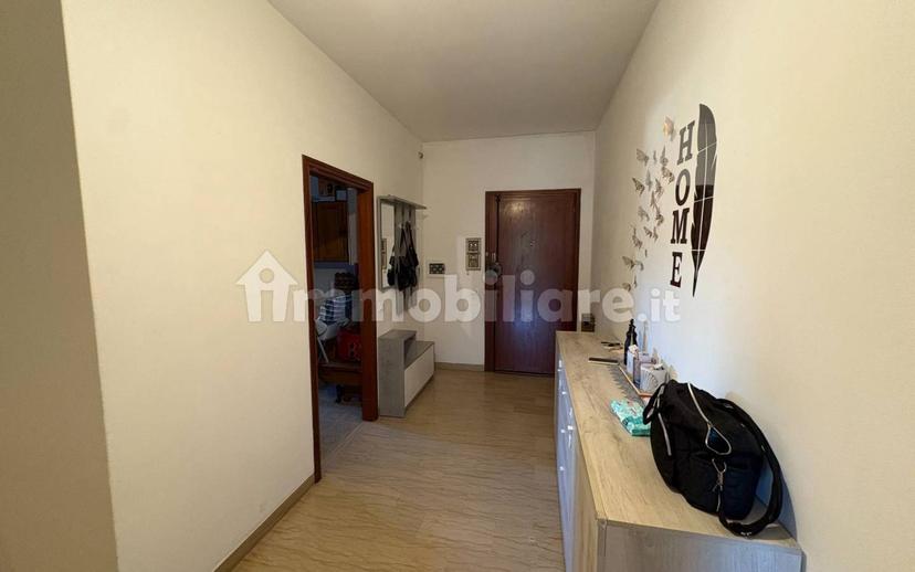 Trilocale piazza Don Giuseppe Andreoli 29, Centro, San Possidonio — foto 10 di 10