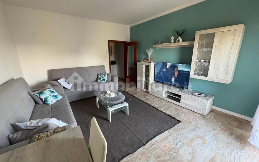 Trilocale piazza Don Giuseppe Andreoli 29, Centro, San Possidonio — foto 3 di 10