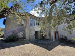 Terratetto plurifamiliare Vocabolo la corte, Calvi dell'Umbria
