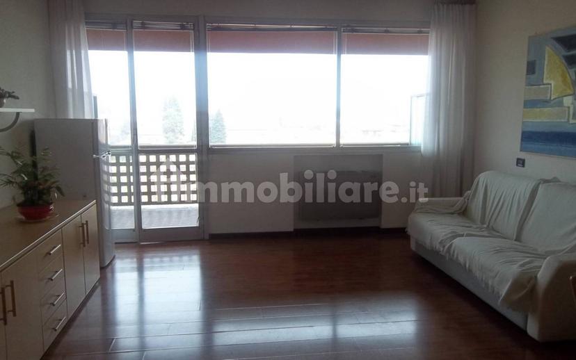 Monolocale via Montello 1, San Rocco - Sanzio, Seregno — foto 7 di 10