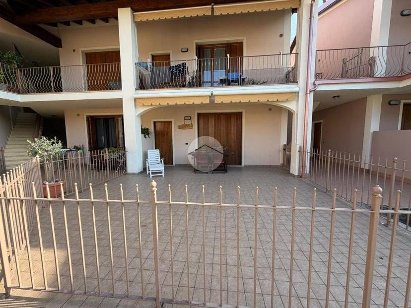 Bilocale via Giovanni Pascoli 6, Raffa, Puegnago sul Garda — foto 6 di 11